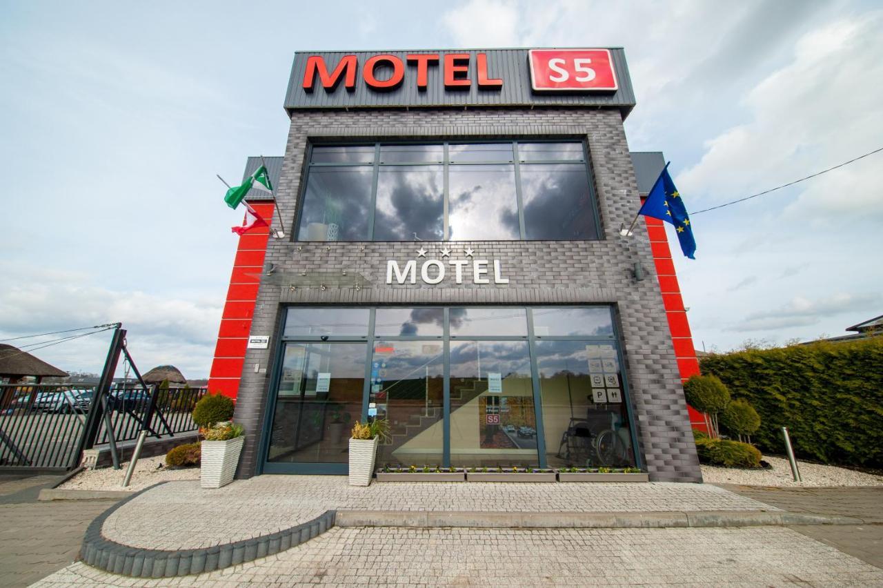 Motel S5 Zbrachlin Exterior photo