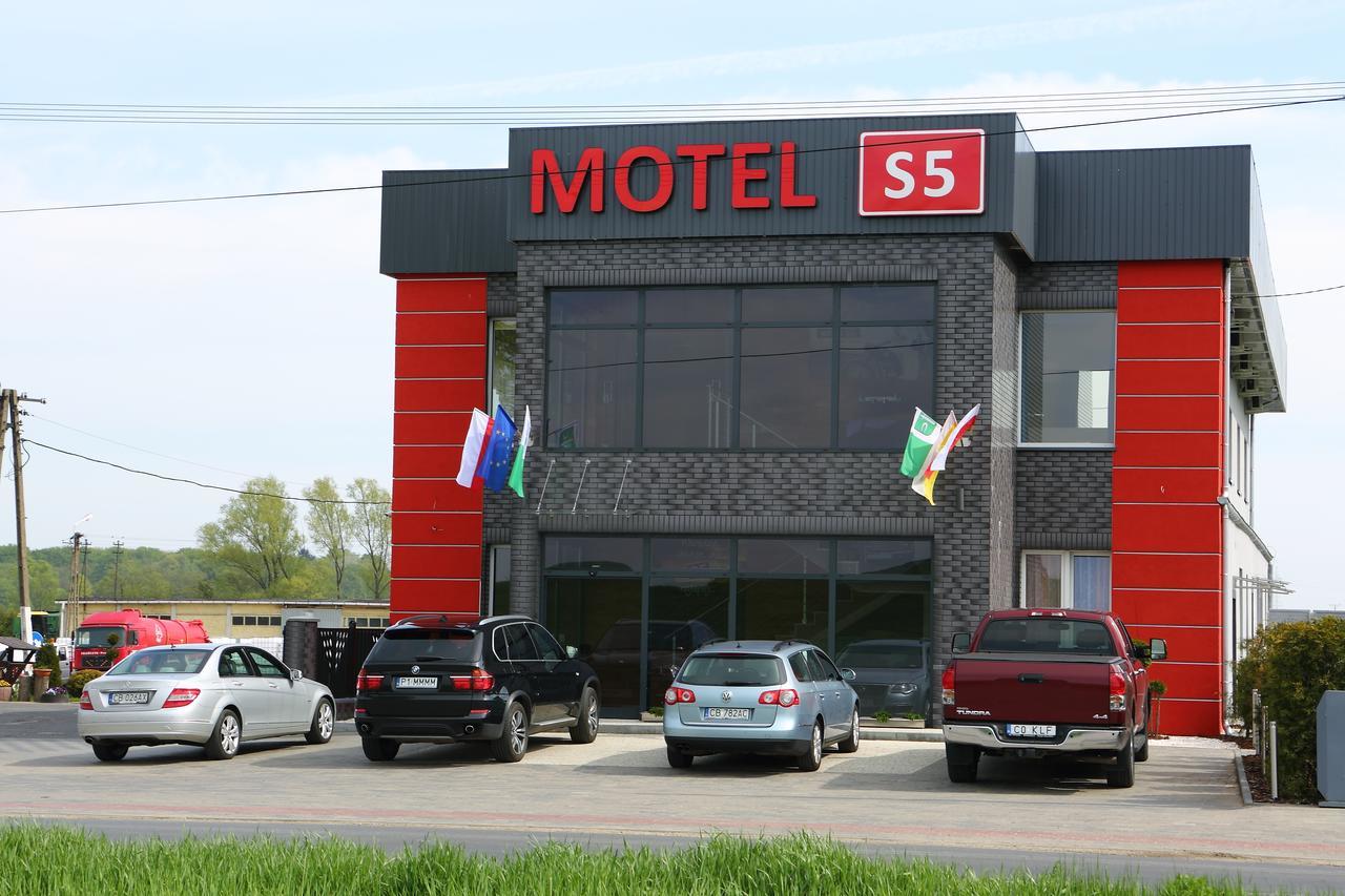 Motel S5 Zbrachlin Exterior photo